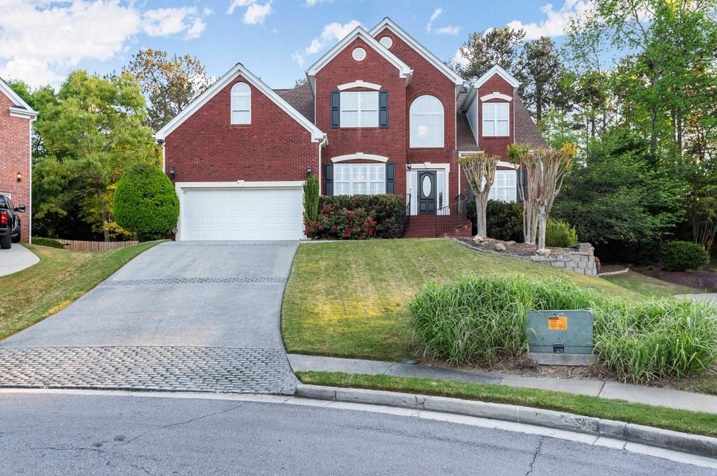 1887 Richmond Hill Dr, Lawrenceville, GA 30043-7719