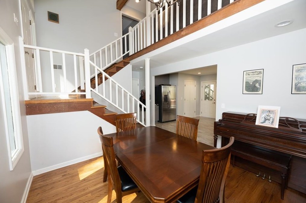 4186 Nowata Dr, Roswell, GA 30075-1650