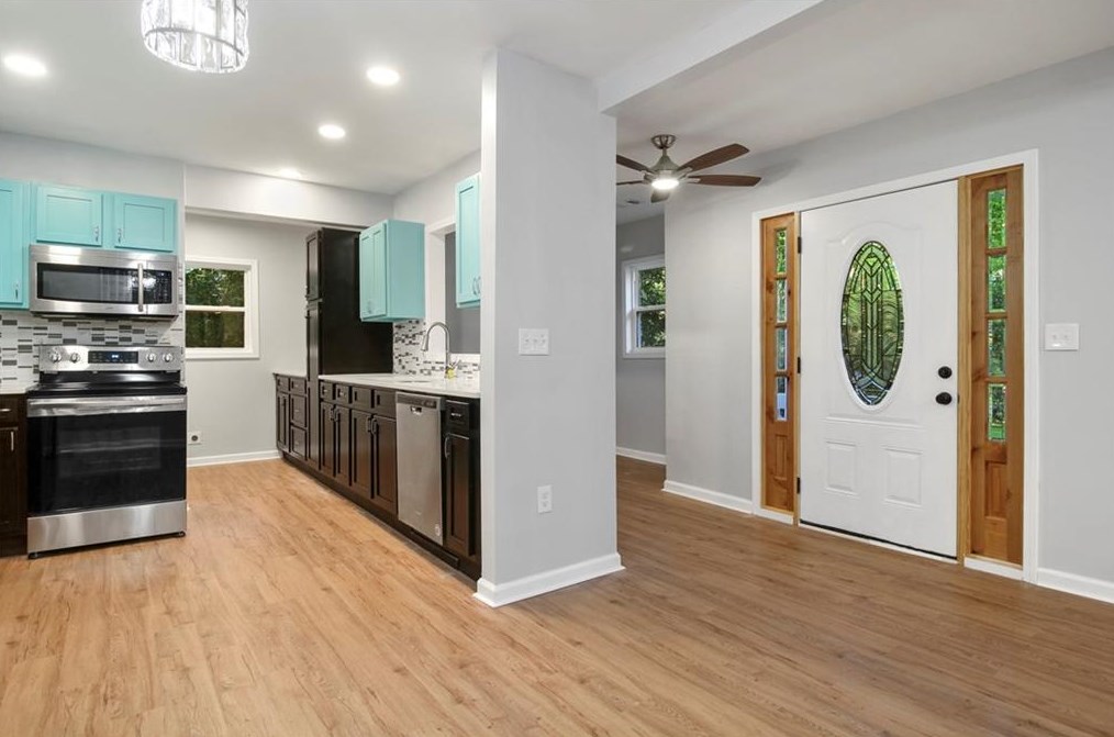 964 Forrest Blvd, Decatur GA  30030-4729 exterior