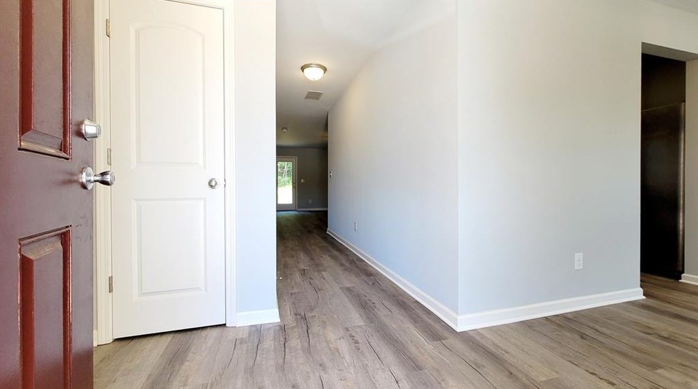 2566 Piering Dr, Lithonia, GA