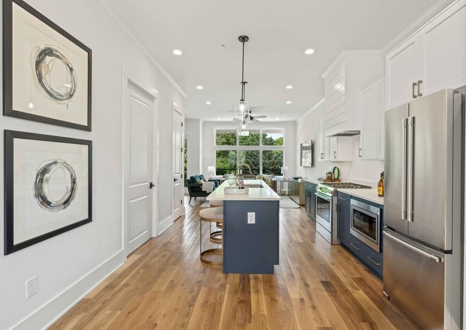 806 College Ave, Decatur GA  30030-3505 exterior