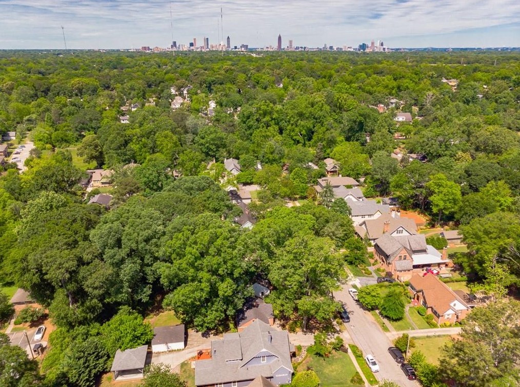 226 Maxwell St, Decatur GA  30030-4209 exterior