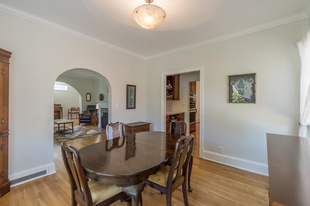 226 Maxwell St, Decatur GA  30030-4209 exterior