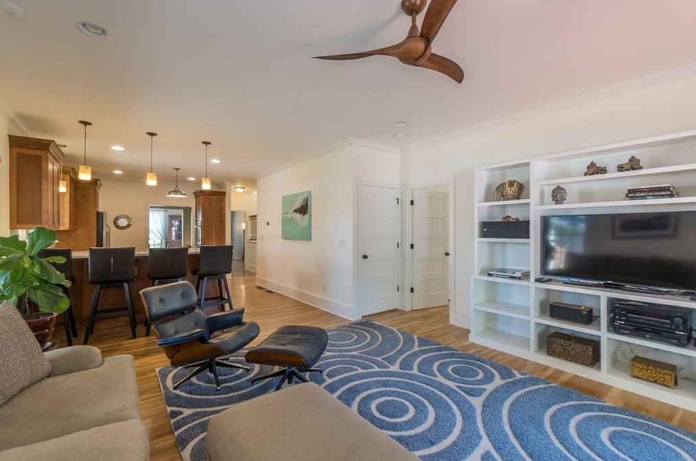 226 Maxwell St, Decatur GA  30030-4209 exterior