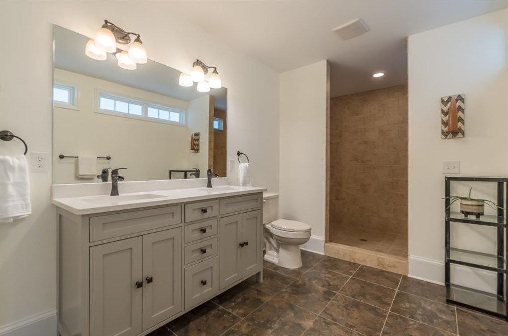 226 Maxwell St, Decatur GA  30030-4209 exterior