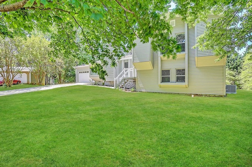 477 Ridgemont Way, Lawrenceville, GA 30046