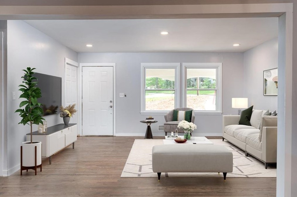 811 Cinderella Way, Decatur GA  30033-5834 exterior