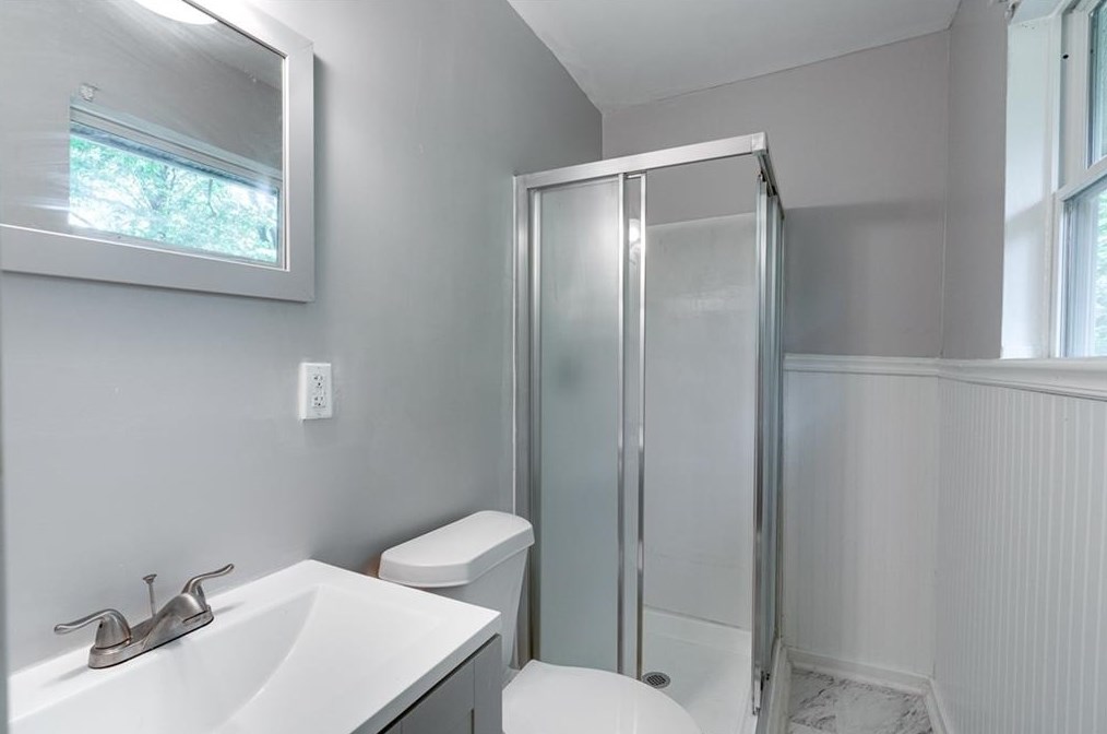 811 Cinderella Way, Decatur GA  30033-5834 exterior