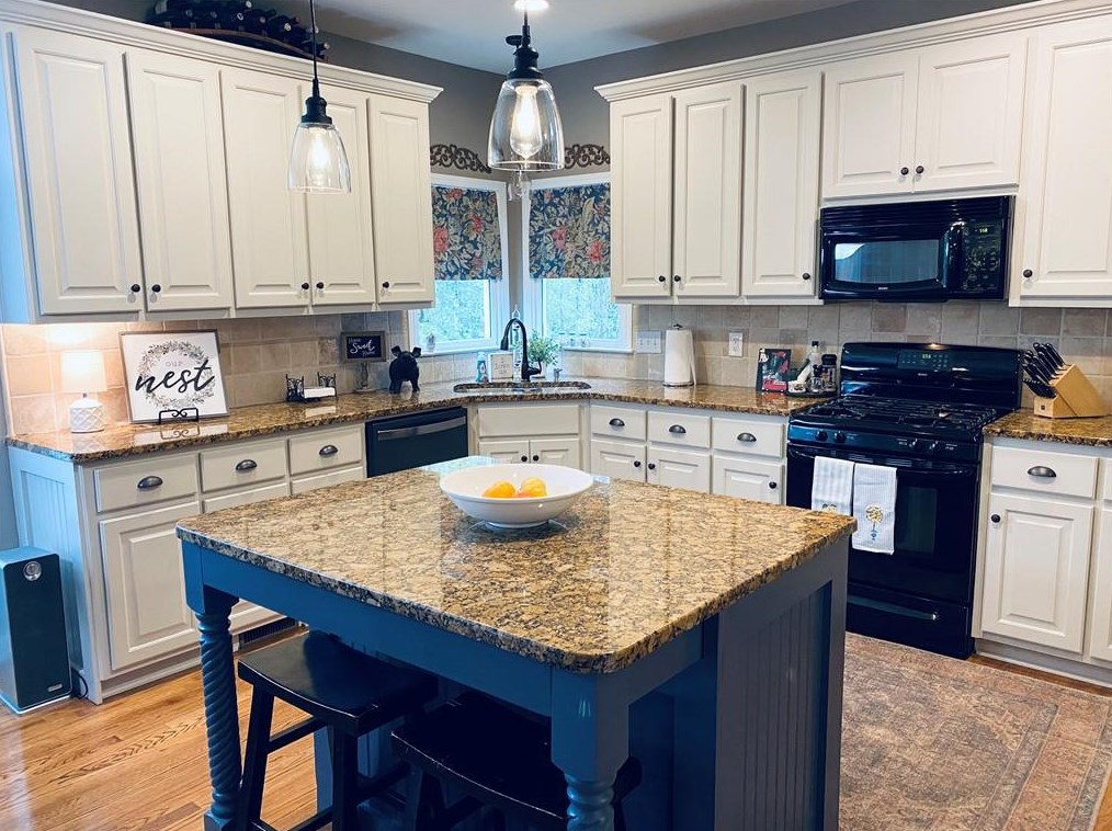 638 Bentleaf Dr, Dallas GA  30132-1129 exterior