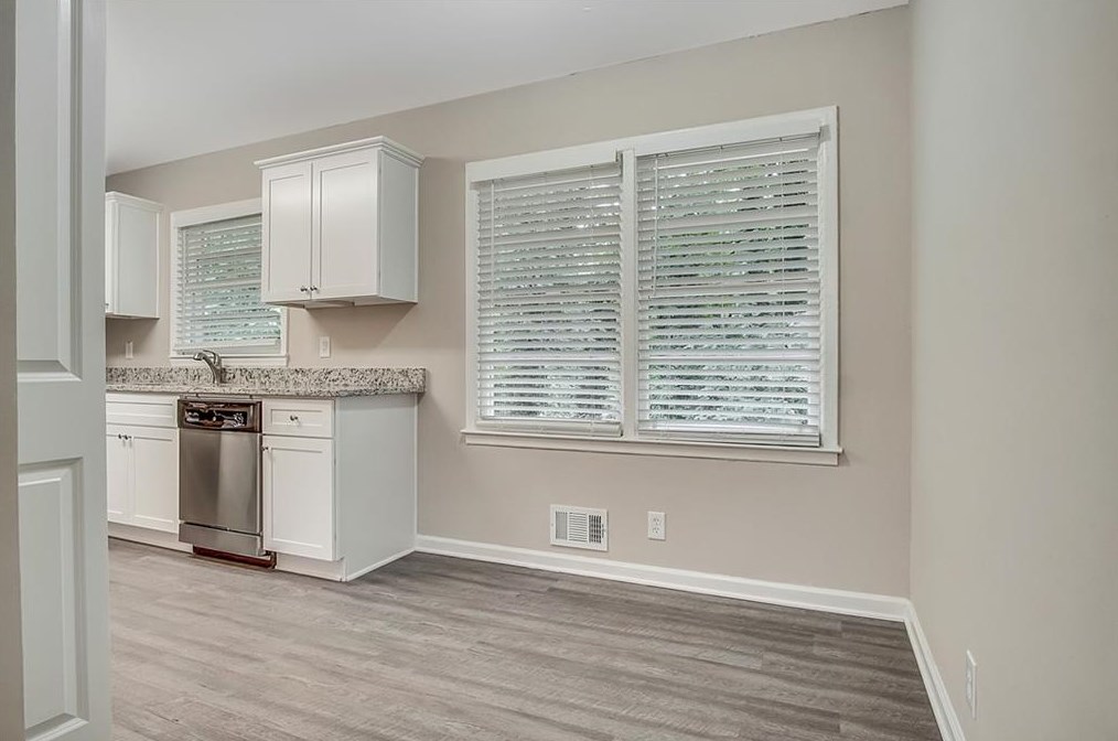 2224 Polar Rock Ave, Atlanta GA  30315-6434 exterior