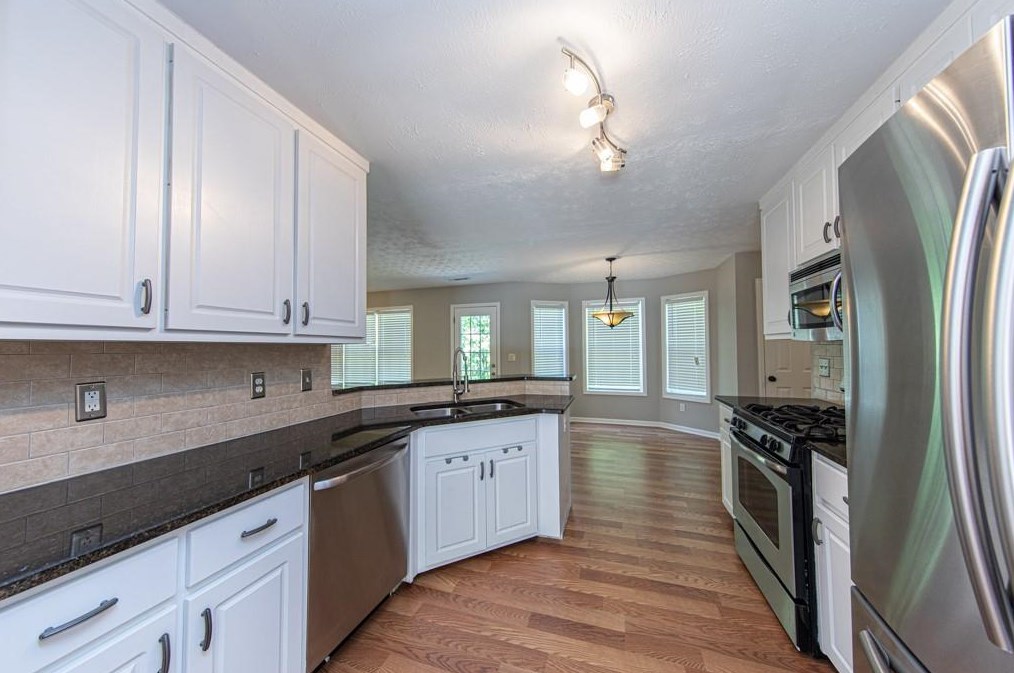630 Alcovy Springs Dr, Lawrenceville, GA 30045-7927