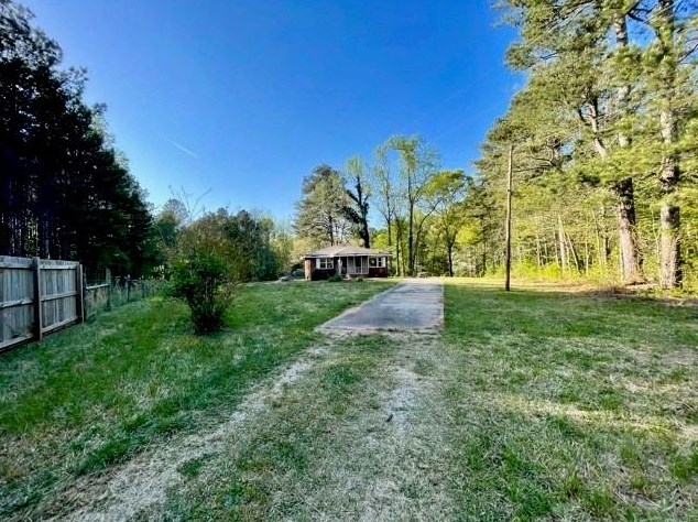 527 Ward Rd, Ellenwood, GA 30294