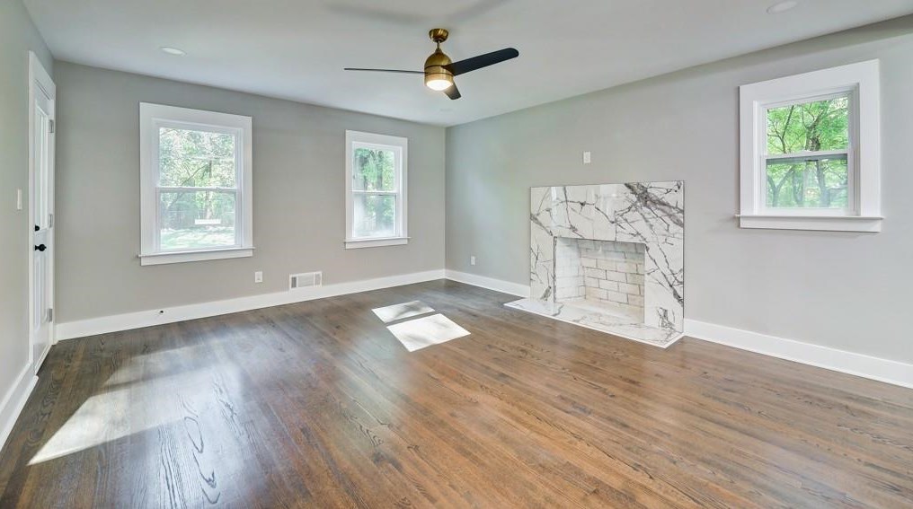 5625 Roberts Dr, Atlanta GA  30338-2733 exterior