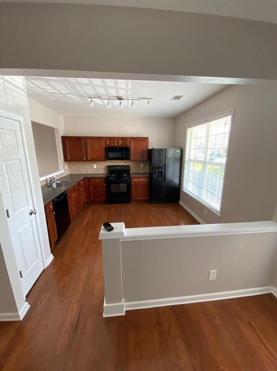 1032 Annazanes Ct, Alpharetta, GA 30004