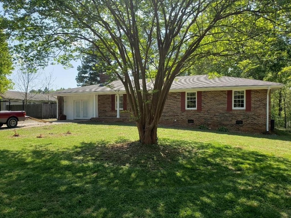 16 Edgewood Rd, Euharlee, GA 30120-5326