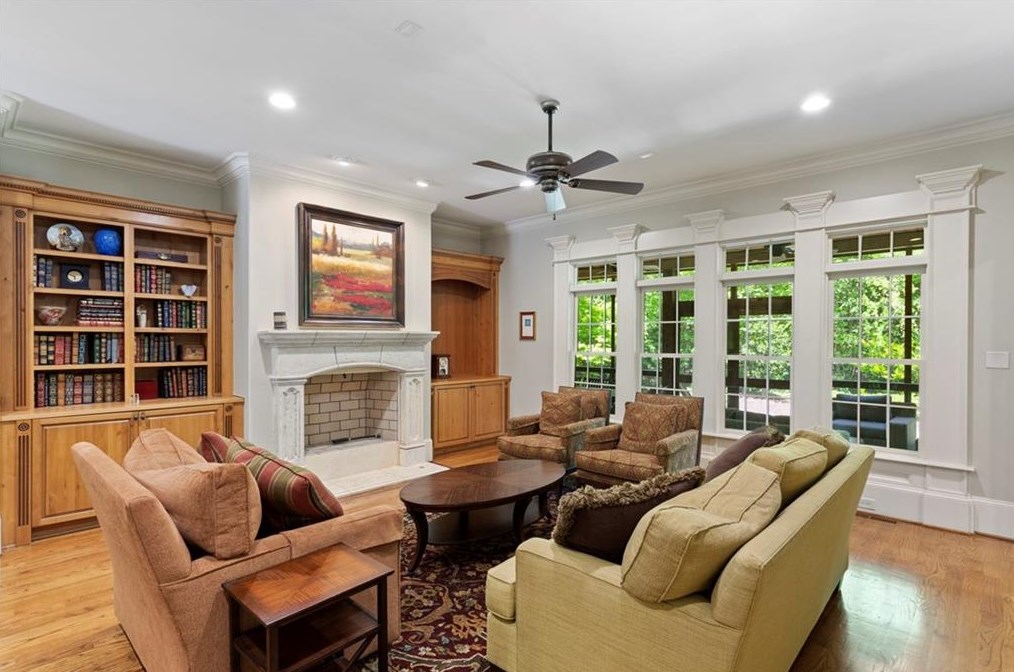 3389 Woodrow Way, Atlanta GA  30319-2448 exterior
