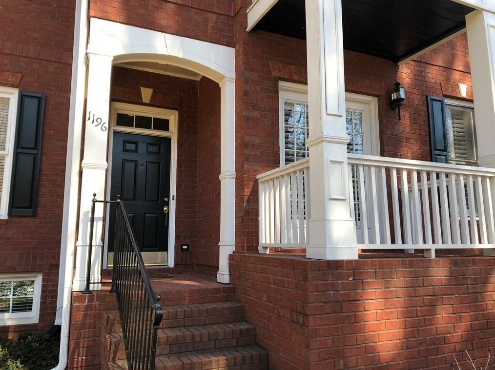 1196 Brookhaven Glen Ne, Atlanta, GA 30319