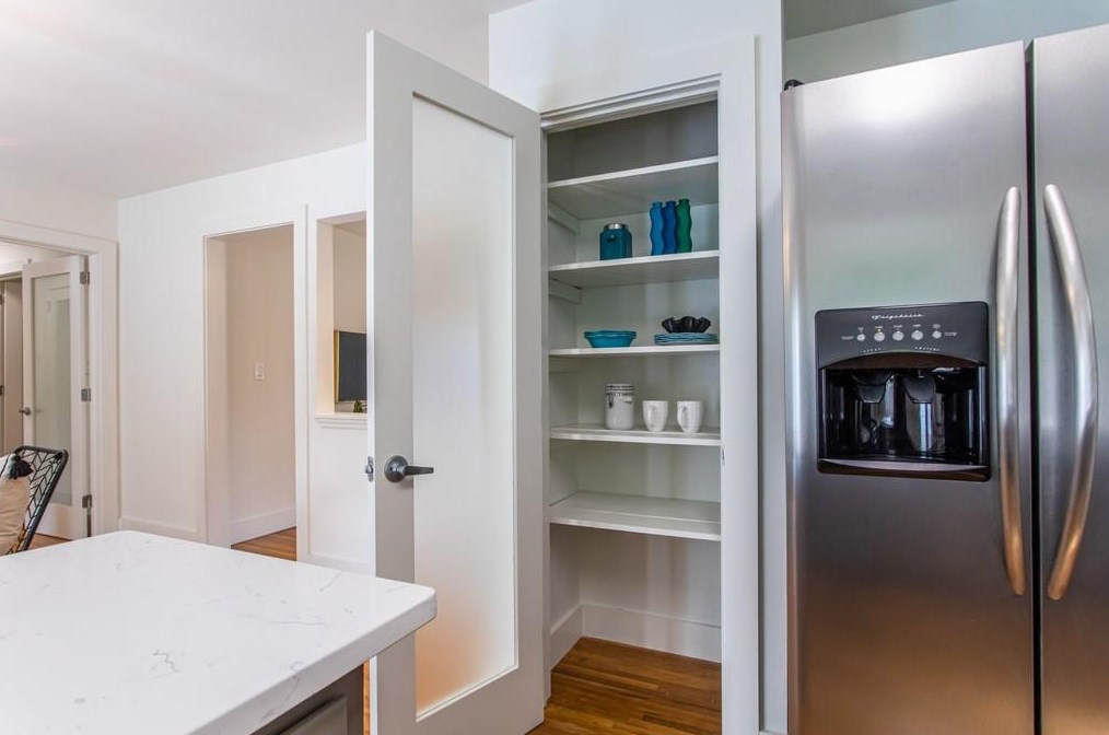 3093 Mount Olive Dr, Decatur GA  30033-3027 exterior