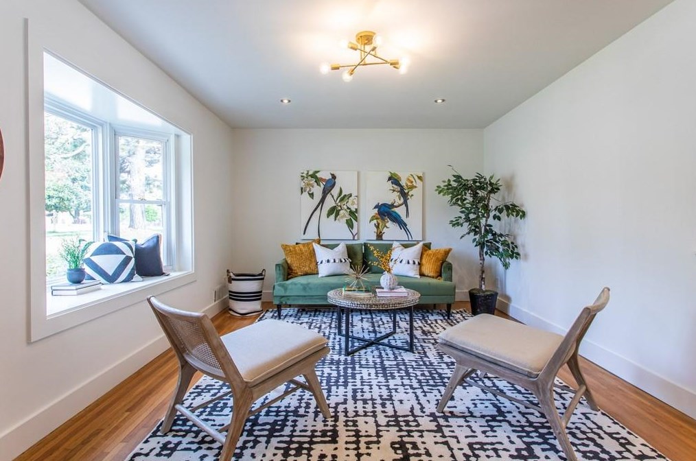 3093 Mount Olive Dr, Decatur GA  30033-3027 exterior