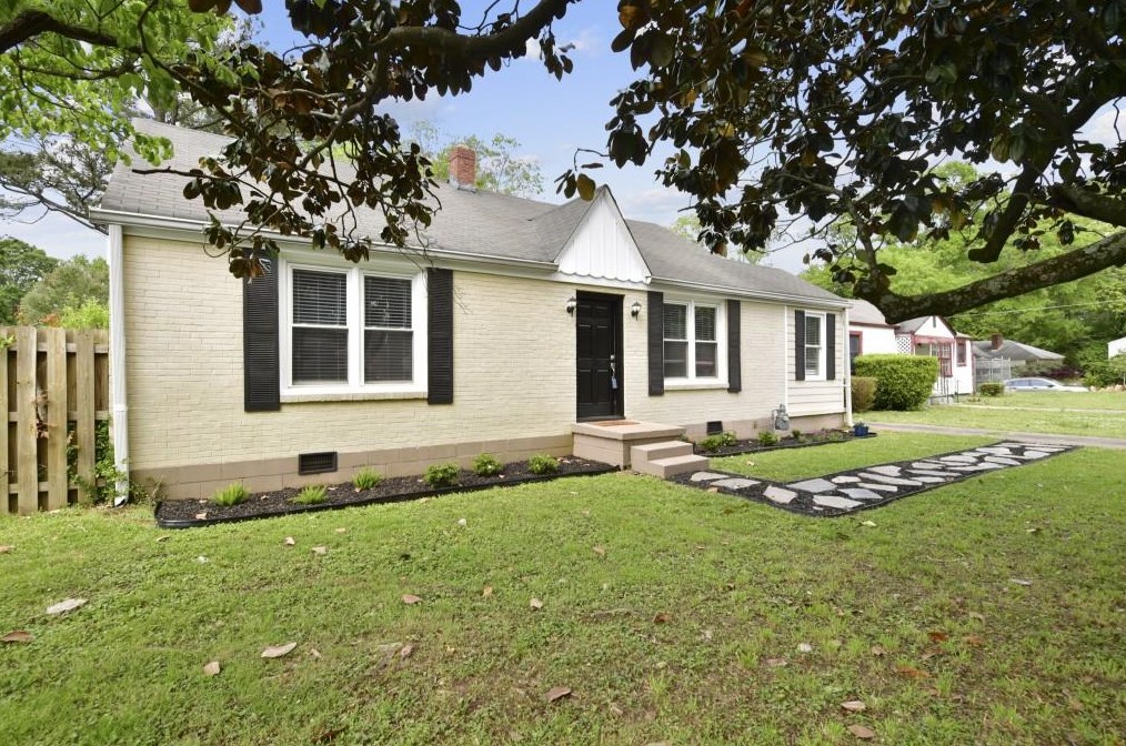 1686 Newton Ave, Atlanta GA  30316-2116 exterior
