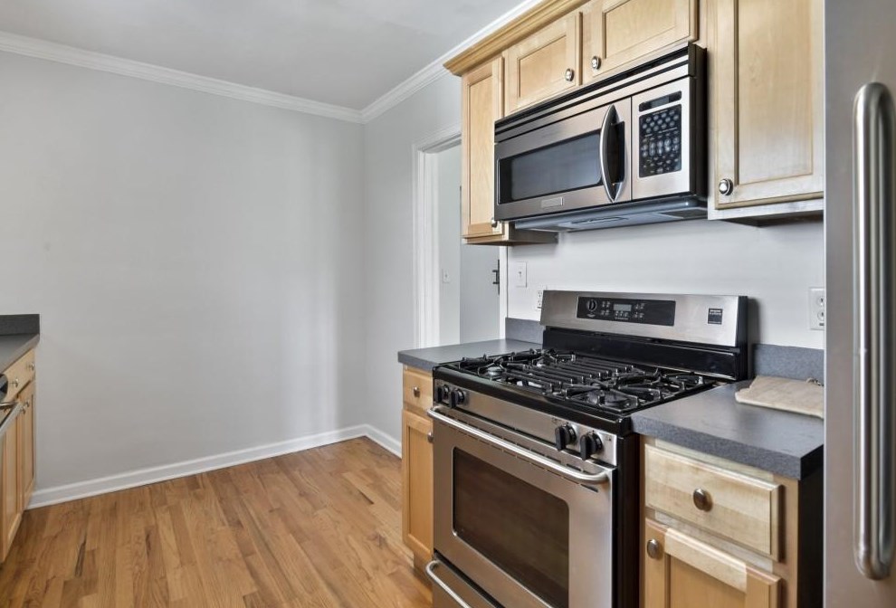 1686 Newton Ave, Atlanta GA  30316-2116 exterior