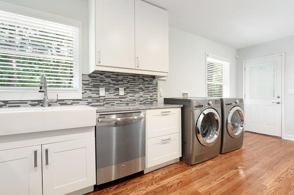 3127 Beech Dr, Decatur GA 30032-2400 exterior