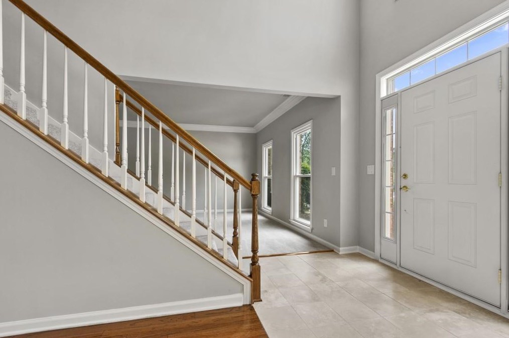 135 Highland Glen Ct, Alpharetta, GA 30005-7858
