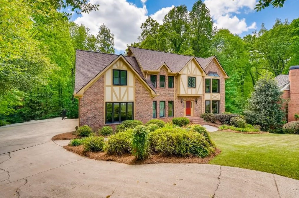 310 Willow Wind Ct, Roswell, GA 30076-3646