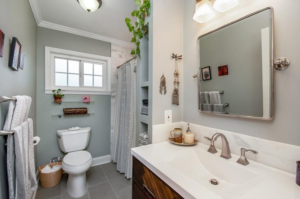 3143 Flamingo Dr, Decatur GA  30033-3905 exterior