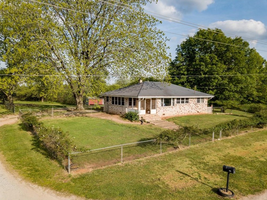 707 County Line Rd, Alto, GA 30510-2554