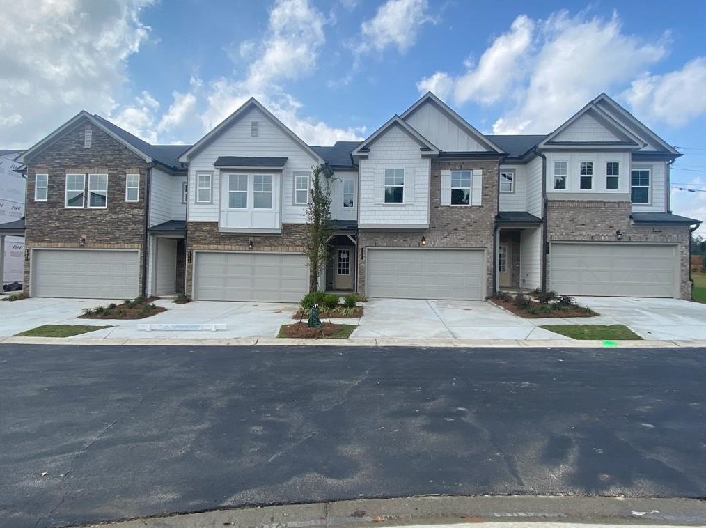 1445 Ben Park Way, Grayson, GA 30017-7898