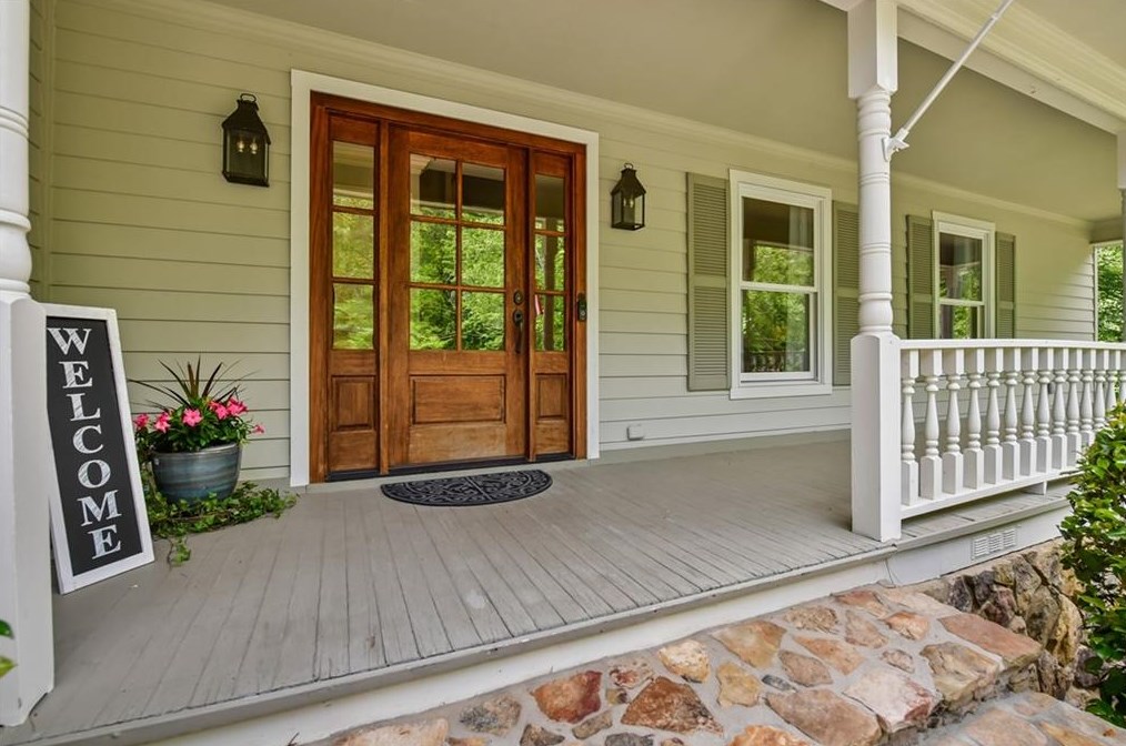 1270 Old Woodbine Rd, Atlanta, GA 30319-1038