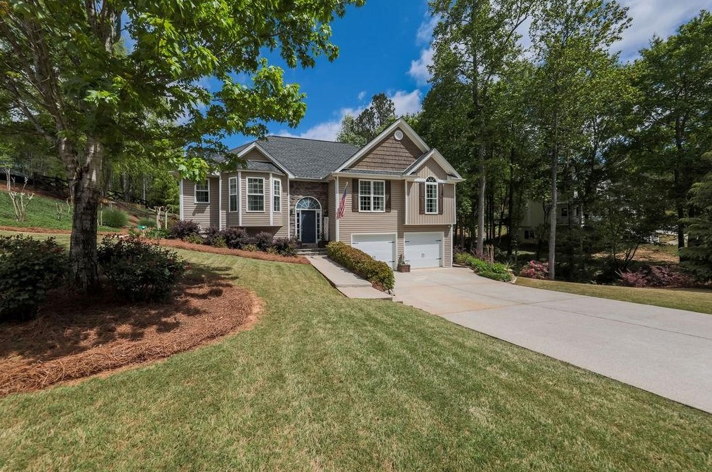 163 Foxdale Way, Dallas, GA 30132-9182