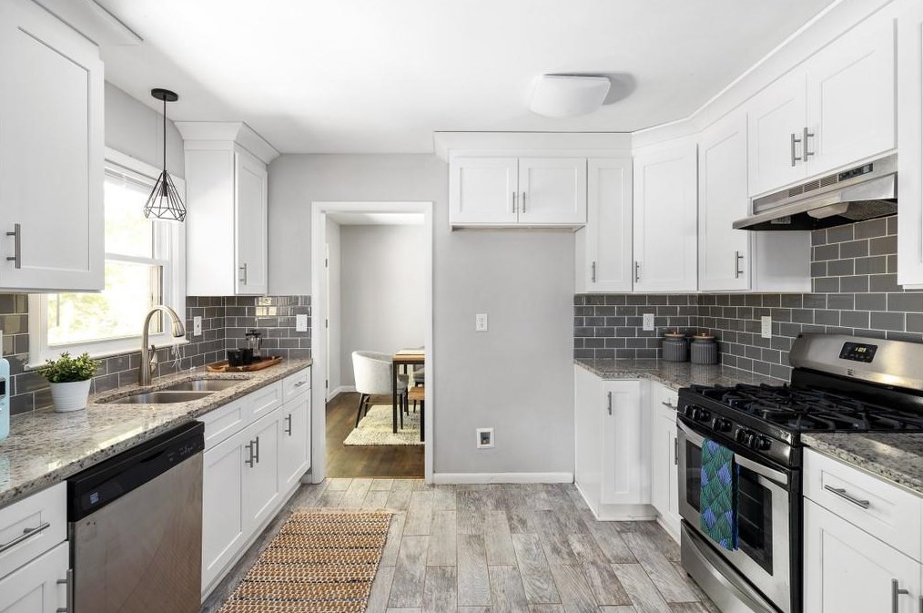 2139 Troutdale Dr, Decatur GA  30032-6045 exterior