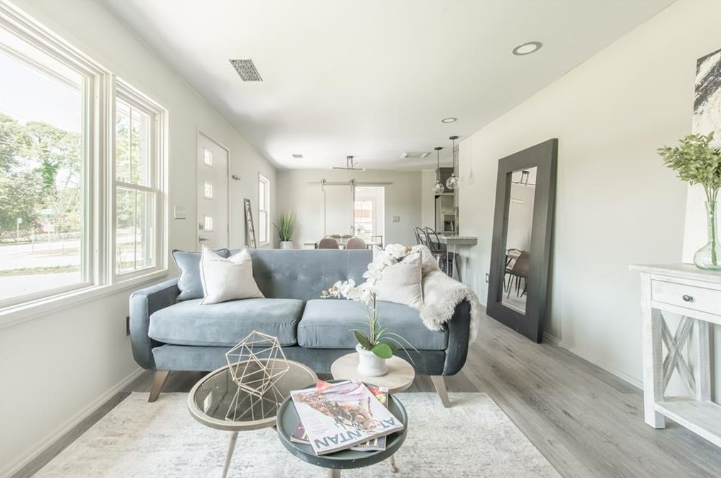 2491 Tilson Rd, Decatur GA  30032-5448 exterior