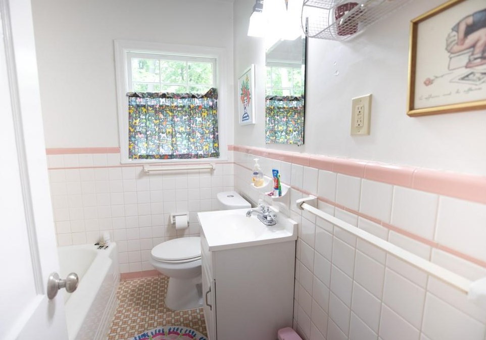 2333 Wineleas Rd, Decatur GA  30033-5518 exterior