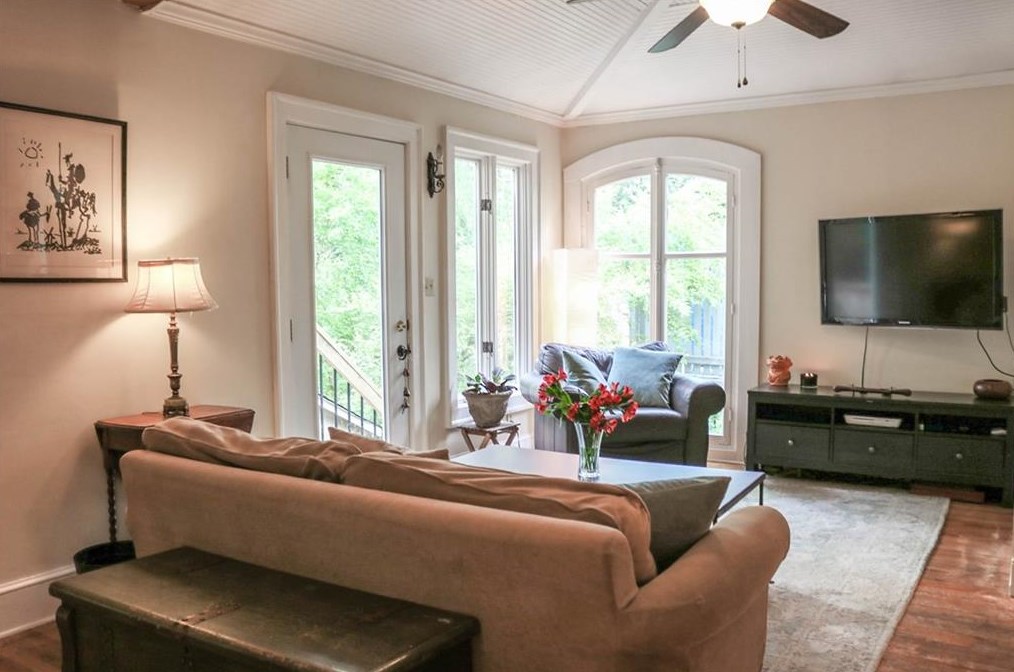 213 Shadowmoor Dr, Decatur GA  30030-3850 exterior