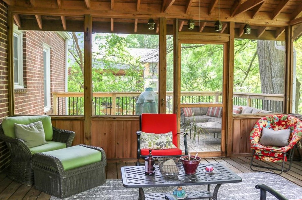 213 Shadowmoor Dr, Decatur GA  30030-3850 exterior