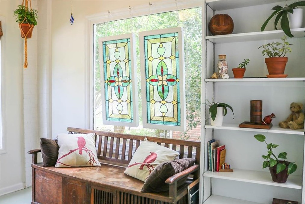 213 Shadowmoor Dr, Decatur GA  30030-3850 exterior