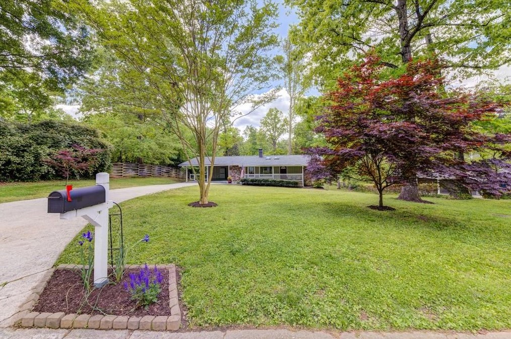 2096 Nancy Cir, Smyrna GA  30080-3848 exterior