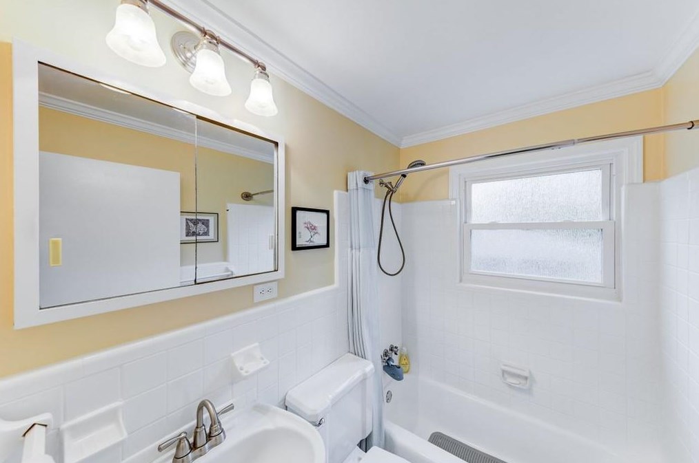 2096 Nancy Cir, Smyrna GA  30080-3848 exterior