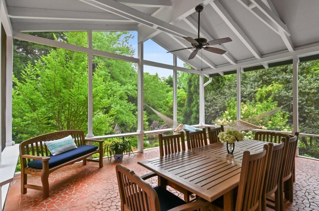 1946 Village Creek Ct, Atlanta, GA 30338-5118