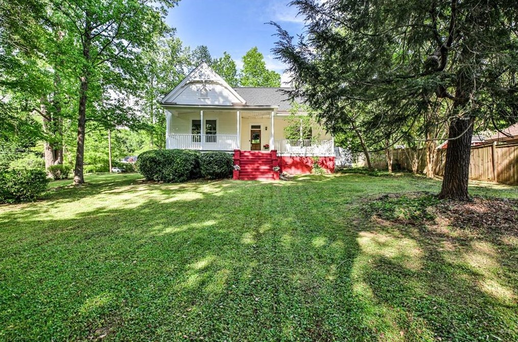 313 Kirk Rd, Decatur GA  30030-3725 exterior