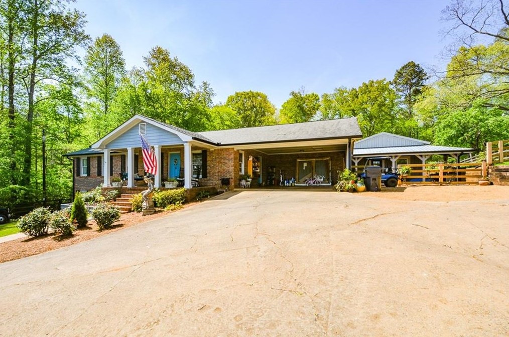 6859 Ball Ground Hwy, Ball Ground, GA 30107