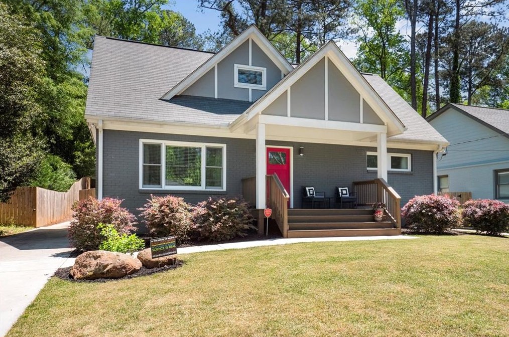 1531 Deerwood Dr, Decatur, GA 30030-4517