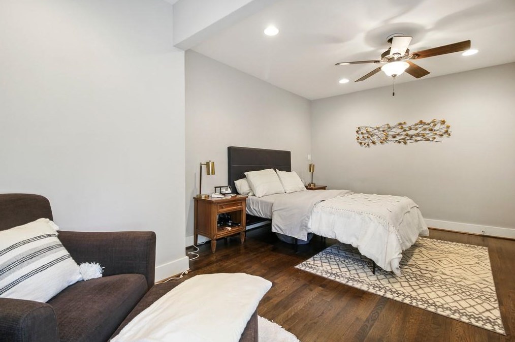 2584 Amelia Ave, Decatur GA  30032-3212 exterior