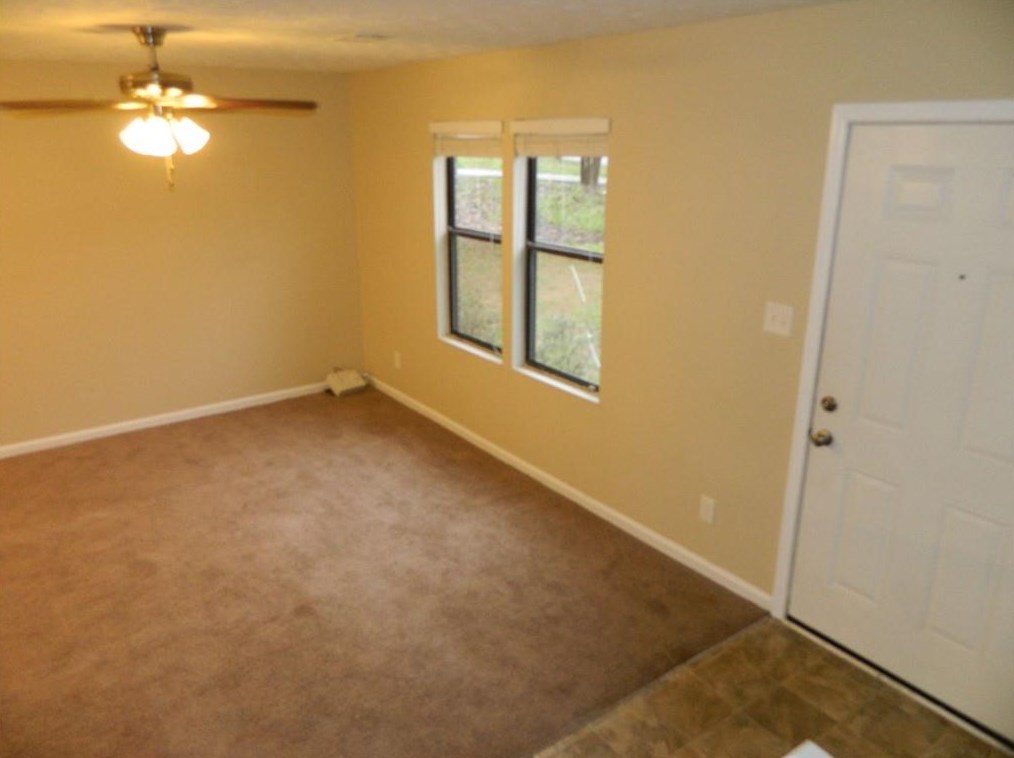 3683 Tarragon Dr, Decatur GA  30034-6226 exterior