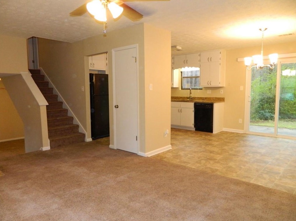 3683 Tarragon Dr, Decatur GA  30034-6226 exterior