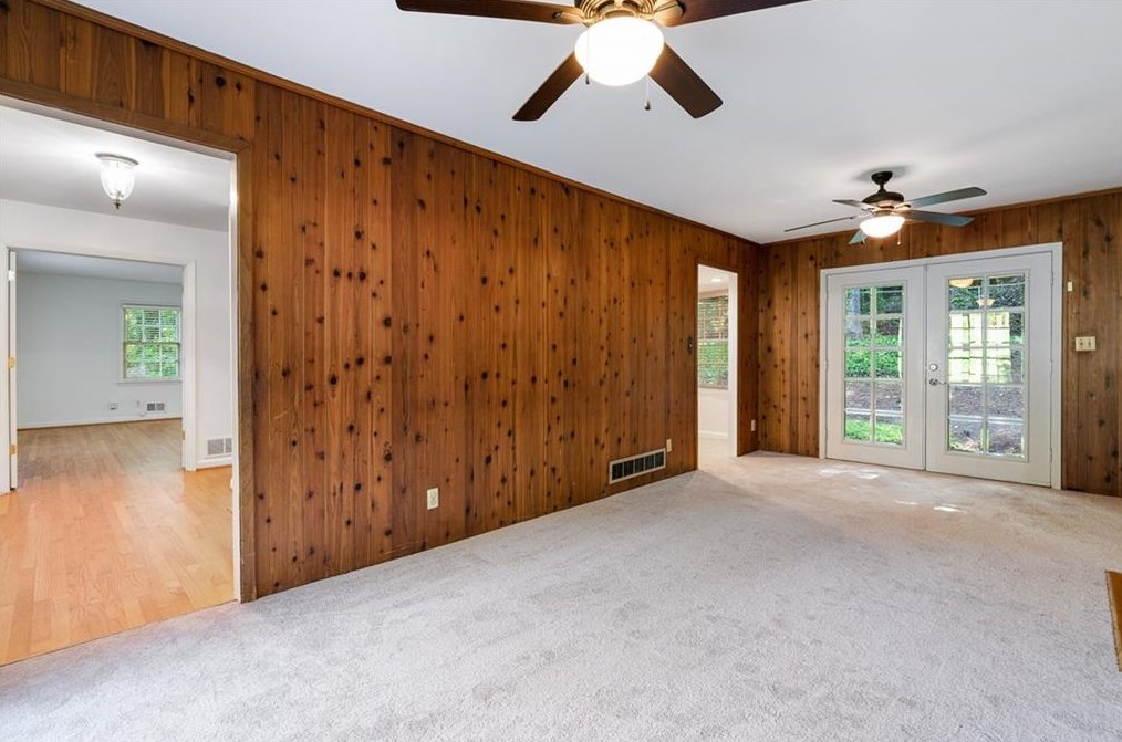 6475 Whispering Ln, Atlanta GA  30328-3065 exterior