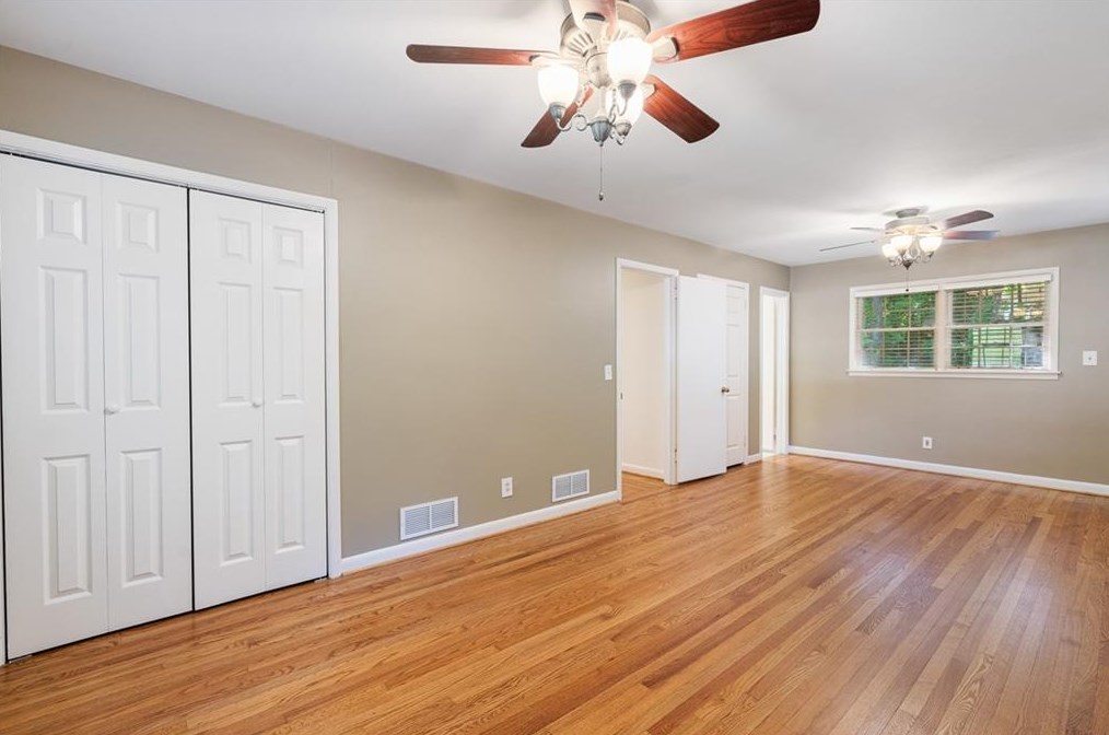 6475 Whispering Ln, Atlanta GA  30328-3065 exterior